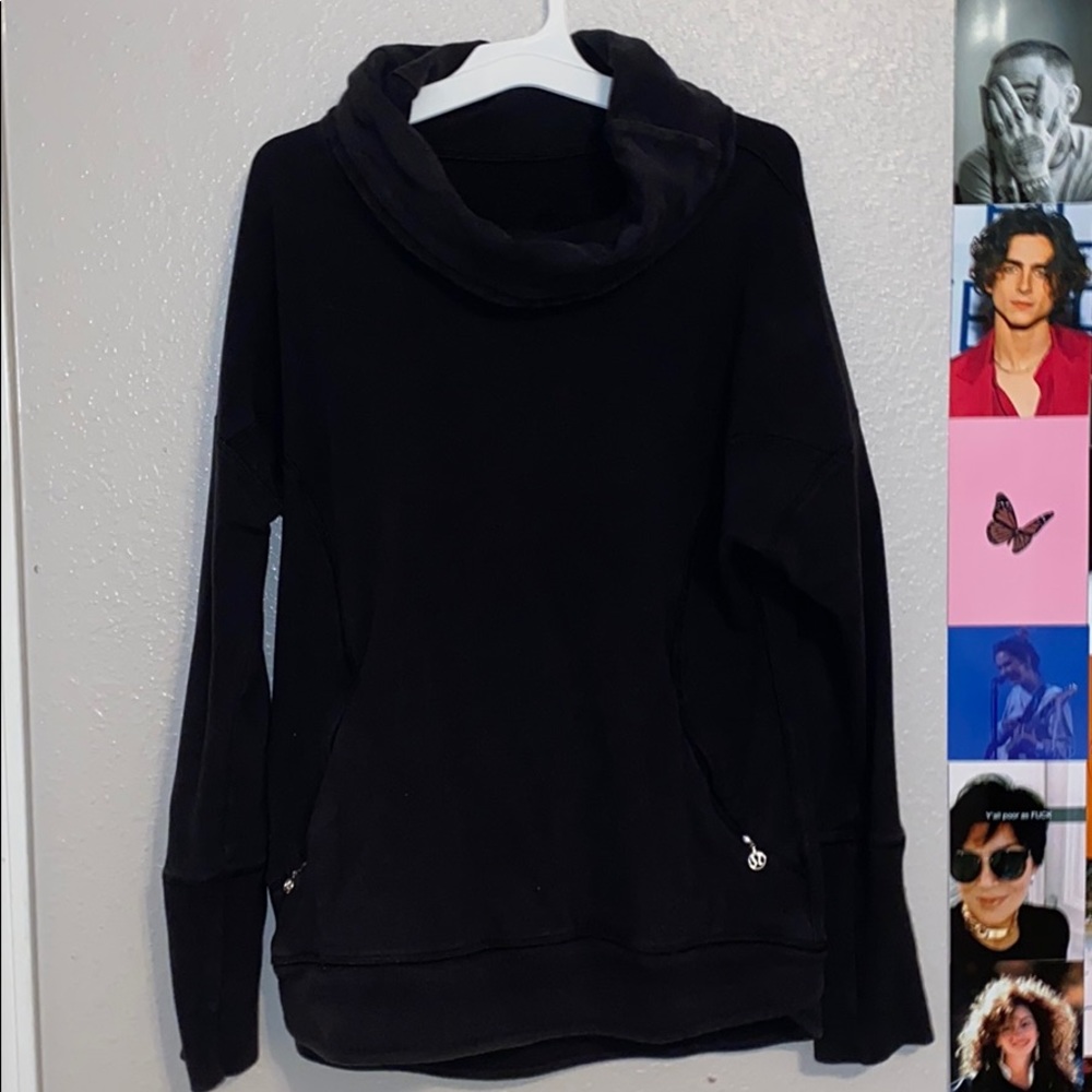 Lululemon Pullover - image 1